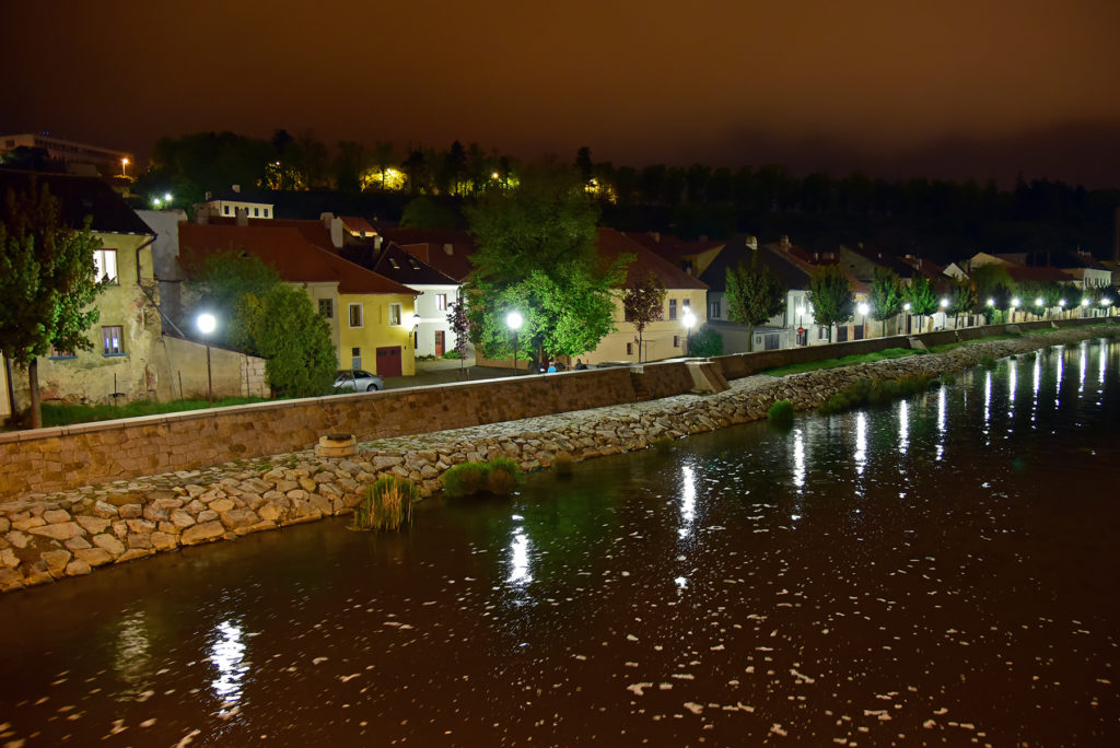 Dzielnica Żydowska - Havlíčkovo nabrzeże nocą