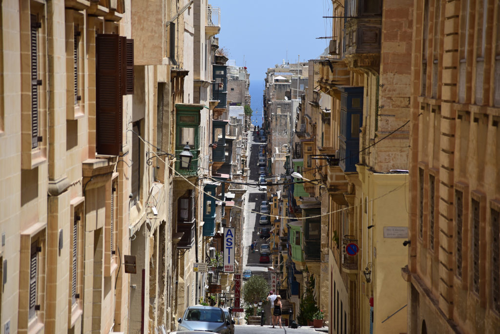 Valletta - ulica Świętej Urszuli