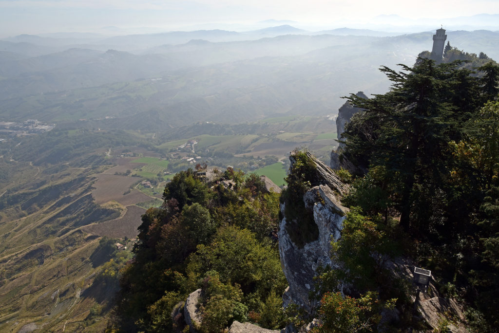 Monte Titano - ostre krawędzie najwyższego szczytu San Marino